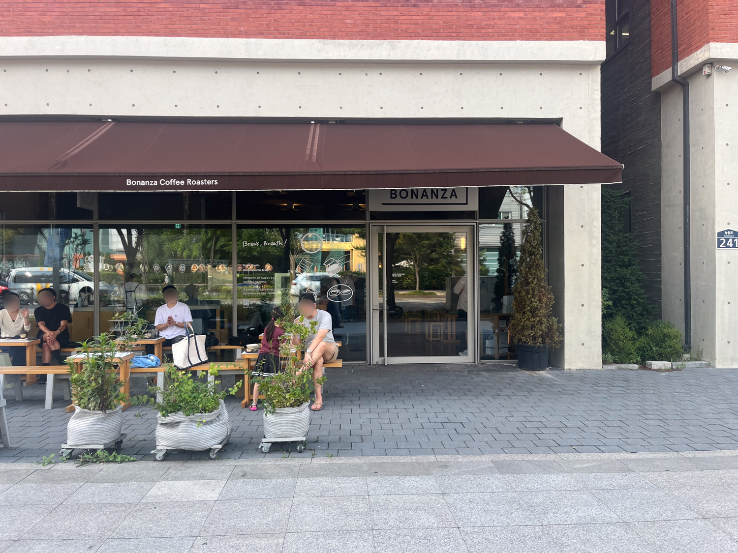 Bonanza Coffeeの外観