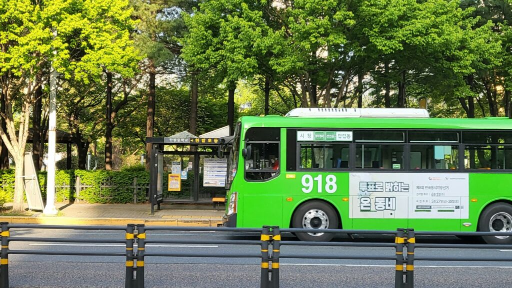 韓国のバス