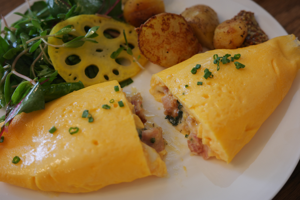 CAFÉ SINOLA 延禧店のオムレツプレート